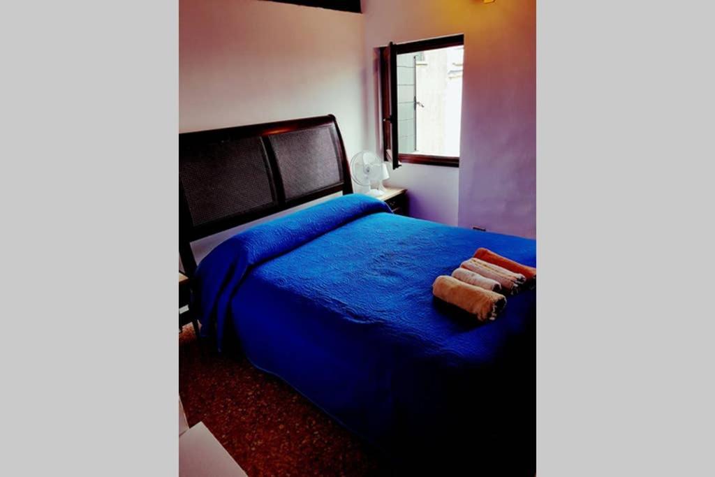 Large Top 3 Rooms Flat Central Rialto Венеция Экстерьер фото