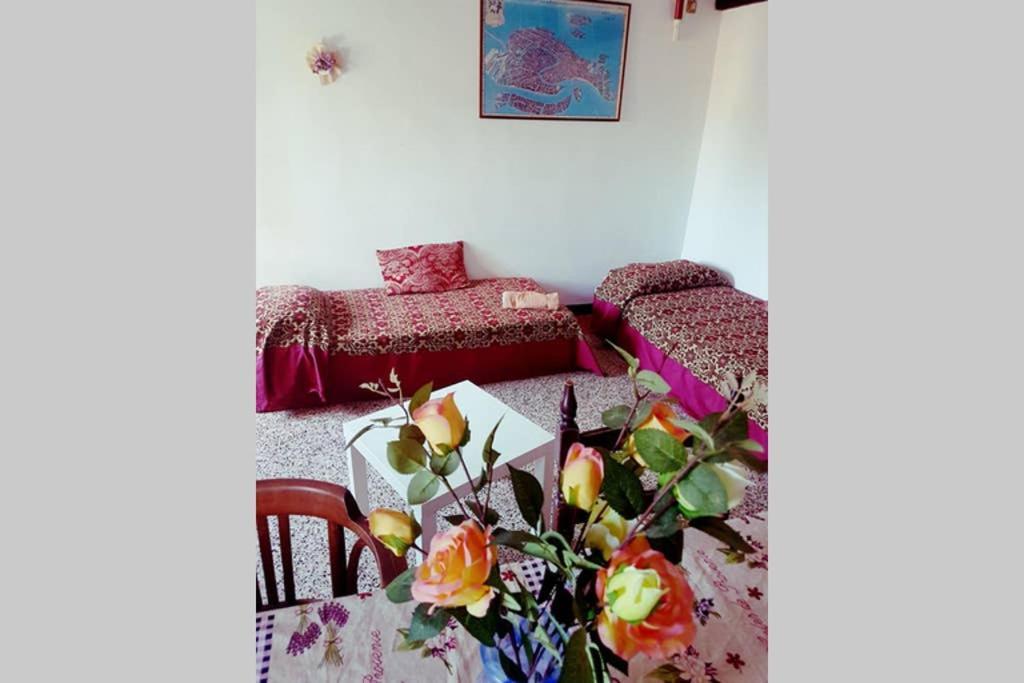 Large Top 3 Rooms Flat Central Rialto Венеция Экстерьер фото
