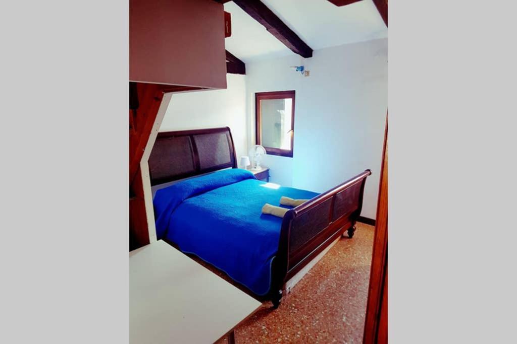 Large Top 3 Rooms Flat Central Rialto Венеция Экстерьер фото